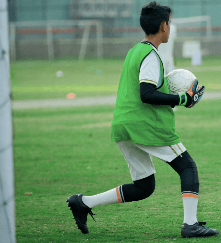 RealMadridFootballAcademyDlgCamellias 1 768x846