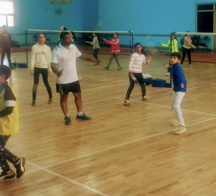 SurjitSinghBAdmintonAcademyPitampura2