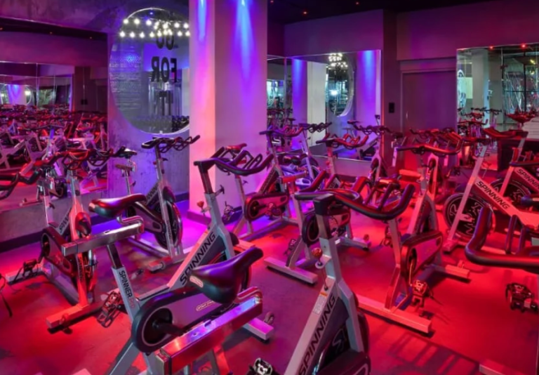 Golds Gym Gold Souk sector 43 Gurgaon 768x534