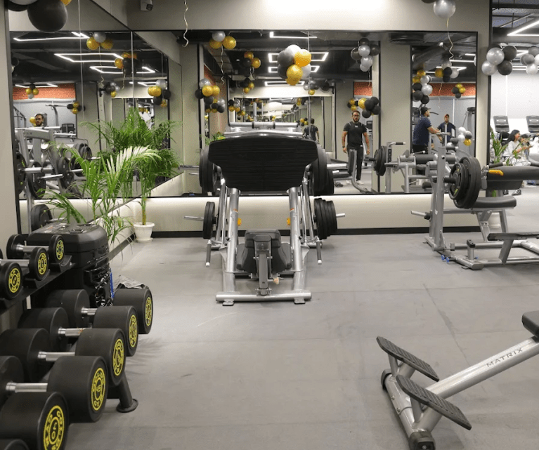 Golds Gym Sec 131 Noida 768x641