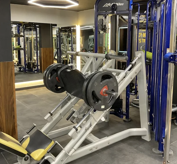 Intense Anytime GYM Sec 43 Gurgaon 1