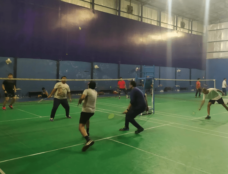 PlayAll Badminton Academy Sector 73 Noida 768x584