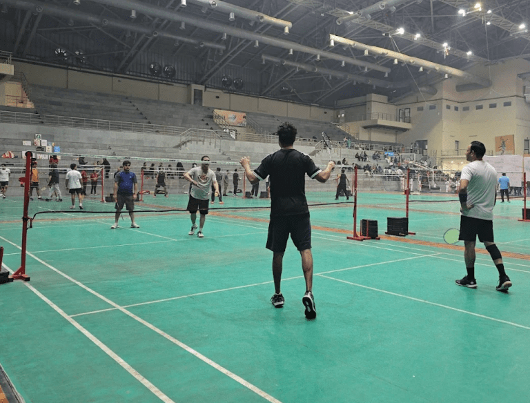 Rackonnect Badminton Academy Noida 1 768x584