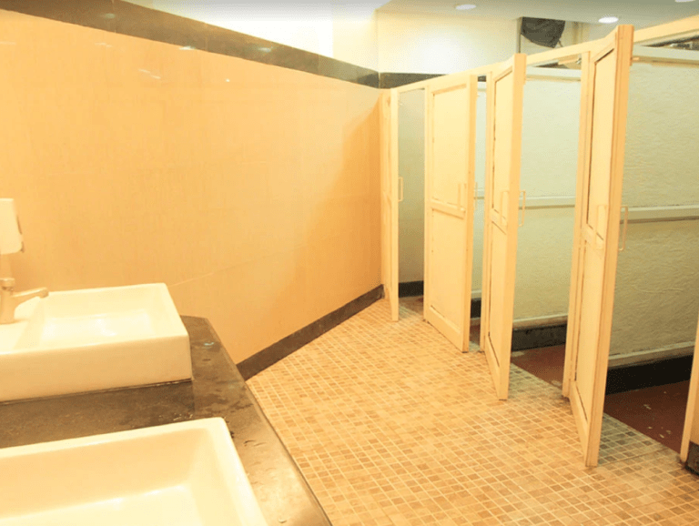 Raj Swimming Academy DElhi 768x578