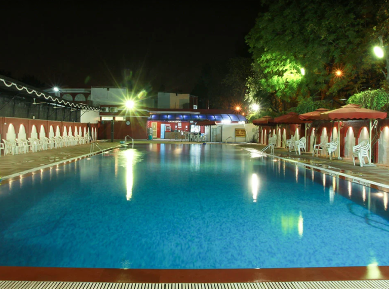 Raj Swimming Academy Delhi 768x571