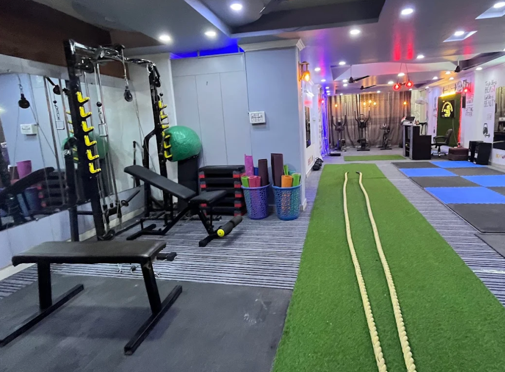 Women Empire Fitness delhi 1 1024x755