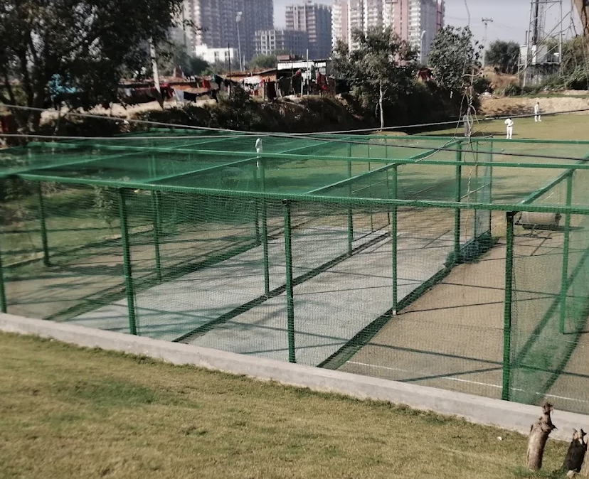 dronacharya cricketr academy noida